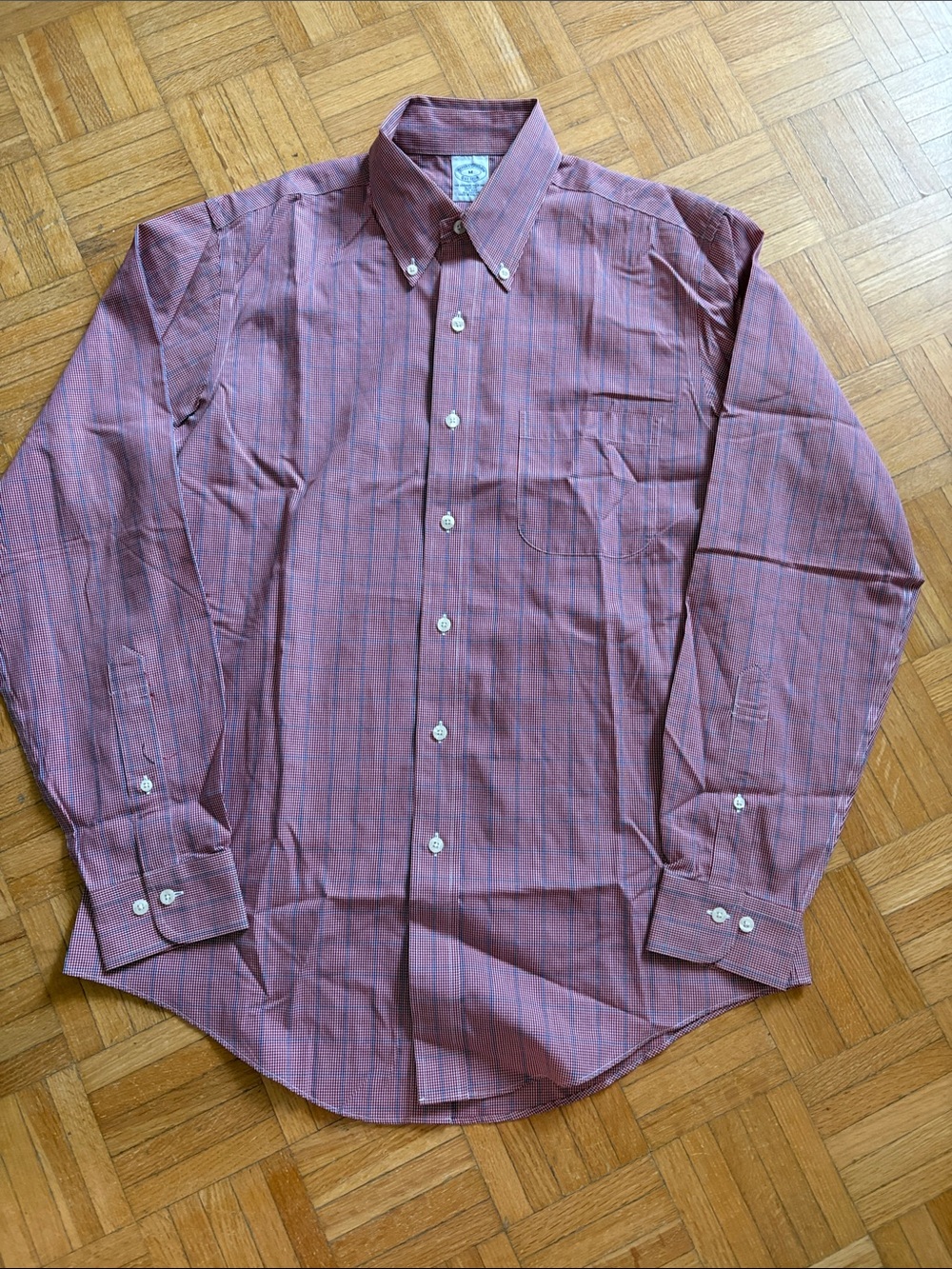 Brooks Brothers. Classic Men's Long-Sleeve Button-Down Shirt in Maroon Plaid